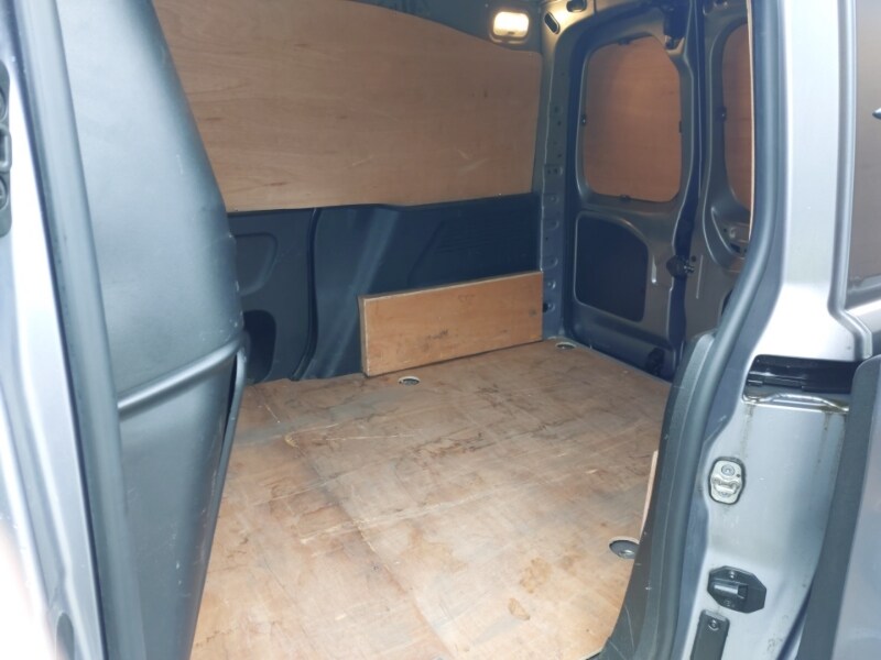 Used Peugeot Partner 2023 for sale - 77664429: Photo 6