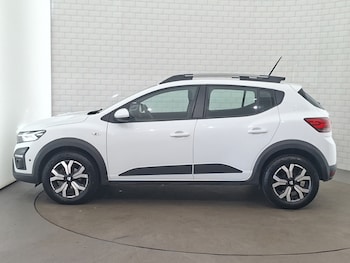 Used Dacia Sandero Stepway 2023 for sale - 79343050: Photo