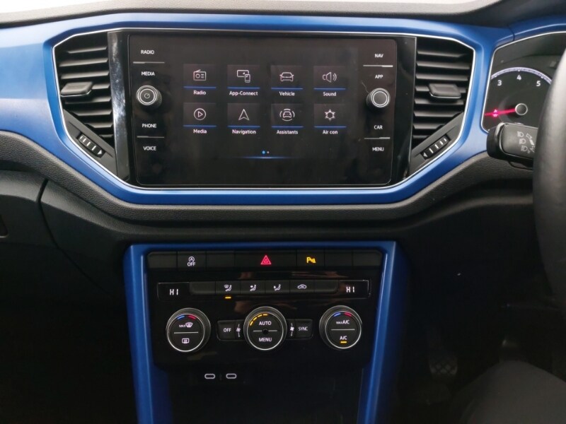 Used Volkswagen T-Roc 2022 for sale - 77657115: Photo 10