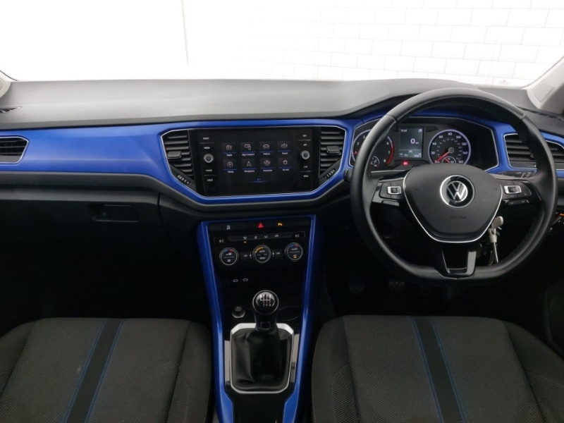 Used Volkswagen T-Roc 2022 for sale - 77657115: Photo 2