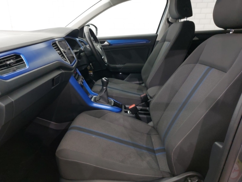 Used Volkswagen T-Roc 2022 for sale - 77657115: Photo 5