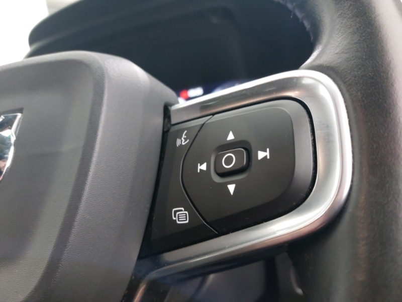 Used Volvo XC40 2019 for sale - 77047432: Photo 12