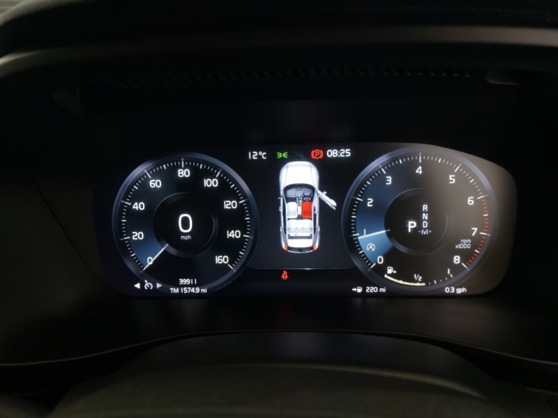 Used Volvo XC40 2019 for sale - 77047432: Photo 14