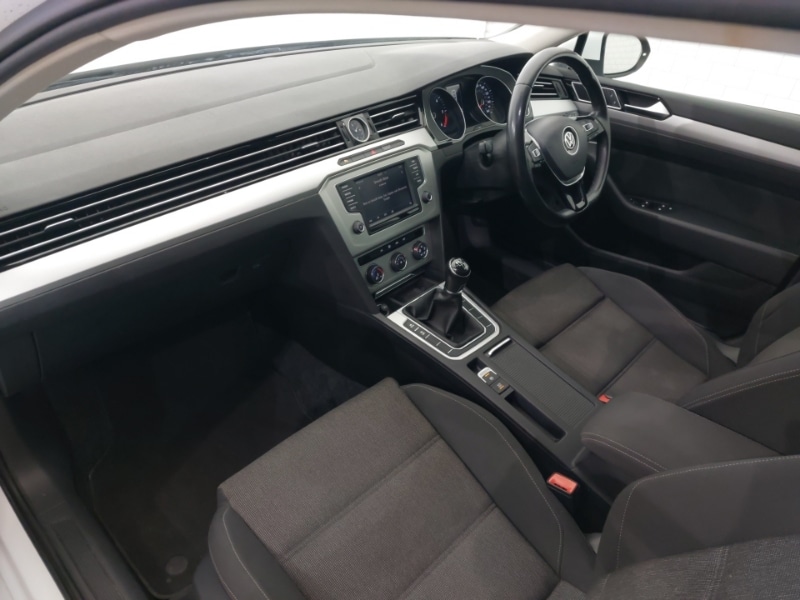 Used Volkswagen Passat 2017 for sale - 77495525: Photo 5