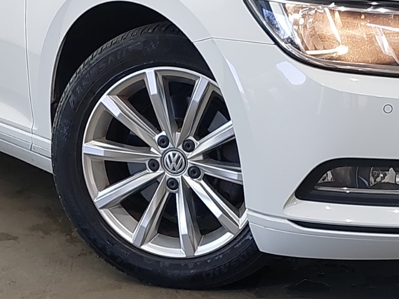 Used Volkswagen Passat 2017 for sale - 77495525: Photo 9