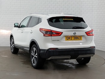 Used Nissan Qashqai 2018 for sale - 77627937: Photo