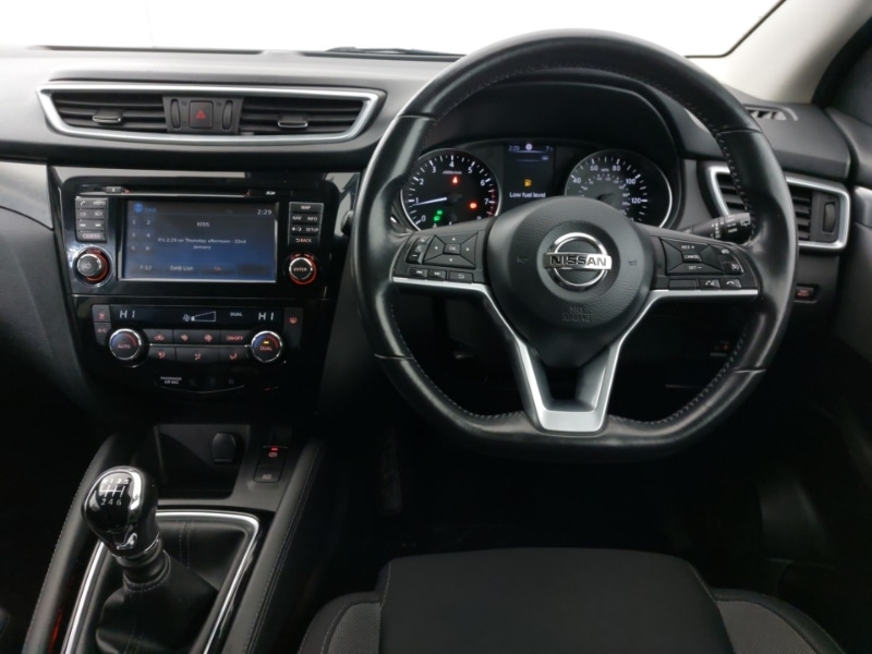 Used Nissan Qashqai 2018 for sale - 77627937: Photo 7