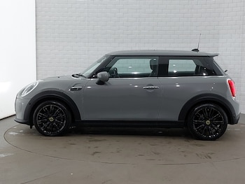 Used MINI Cooper 2022 for sale - 77325260: Photo