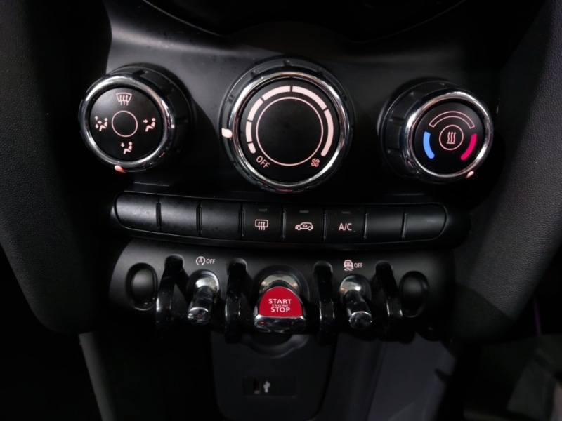 Used MINI Hatch 2018 for sale - 77304365: Photo 16