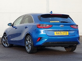 Used Kia Ceed 2019 for sale - 77760985: Photo