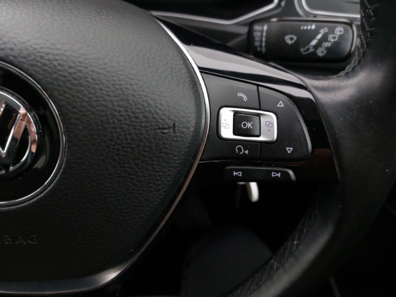 Used Volkswagen T-Roc 2018 for sale - 76964140: Photo 15