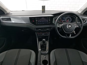 Used Volkswagen Polo 2020 for sale - 76560467: Photo