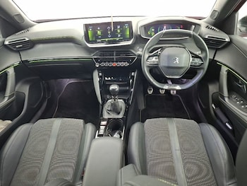 Used Peugeot 2008 2023 for sale - 79452322: Photo