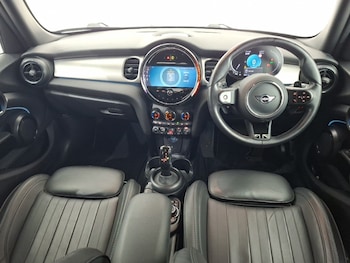 Used MINI Hatch 2023 for sale - 79433279: Photo