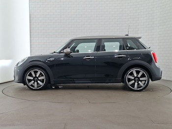 Used MINI Hatch 2023 for sale - 79433279: Photo