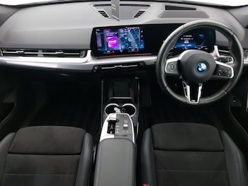 Used BMW iX1 2023 for sale - 76108035: Photo 2