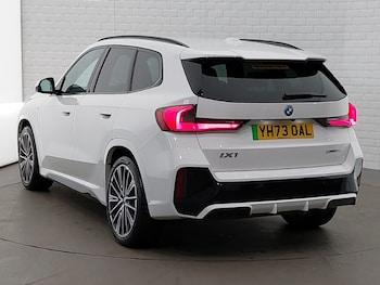 Used BMW iX1 2023 for sale - 76108035: Photo 3
