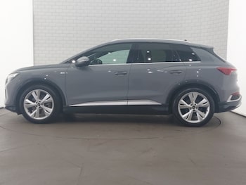 Used Audi Q4 e-tron 2023 for sale - 75656740: Photo