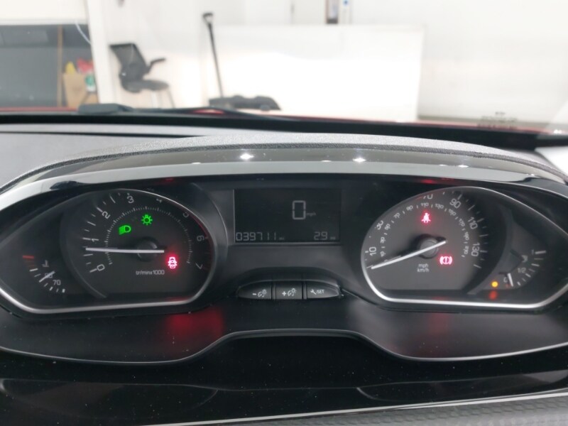 Used Peugeot 2008 2019 for sale - 77544271: Photo 12