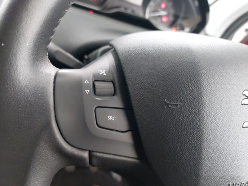 Used Peugeot 2008 2019 for sale - 77544271: Photo 13