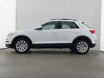 Used Volkswagen T-Roc 2020 for sale - 75718798: Photo