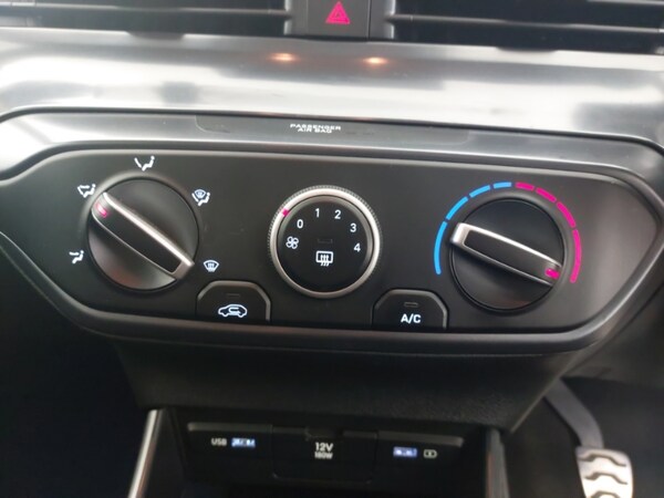 Used Hyundai BAYON 2023 for sale - 76238047: Photo 15