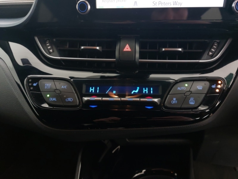 Used Toyota C-HR 2020 for sale - 77047360: Photo 16