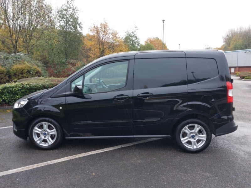 Used Ford Transit Courier 2021 for sale - 76737153: Photo 4