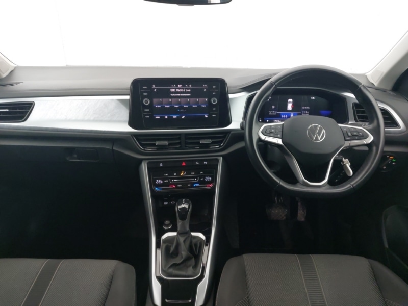 Used Volkswagen T-Roc 2022 for sale - 77690220: Photo 2