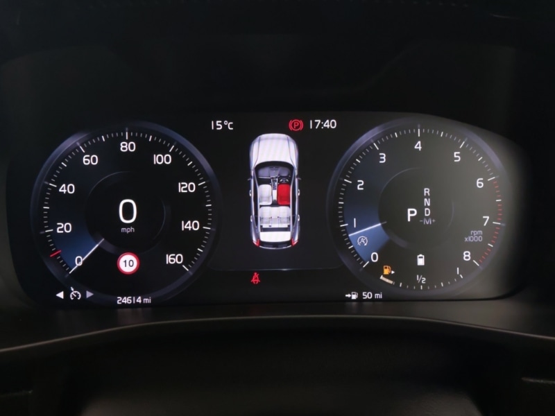 Used Volvo XC40 2021 for sale - 76911789: Photo 13