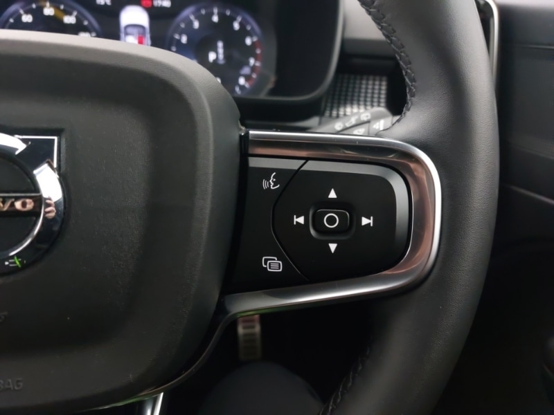 Used Volvo XC40 2021 for sale - 76911789: Photo 15