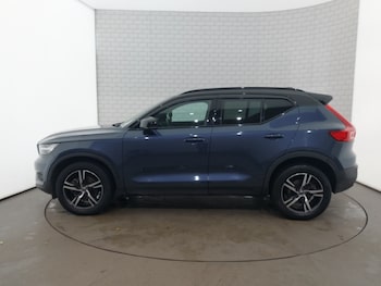 Used Volvo XC40 2021 for sale - 76911789: Photo