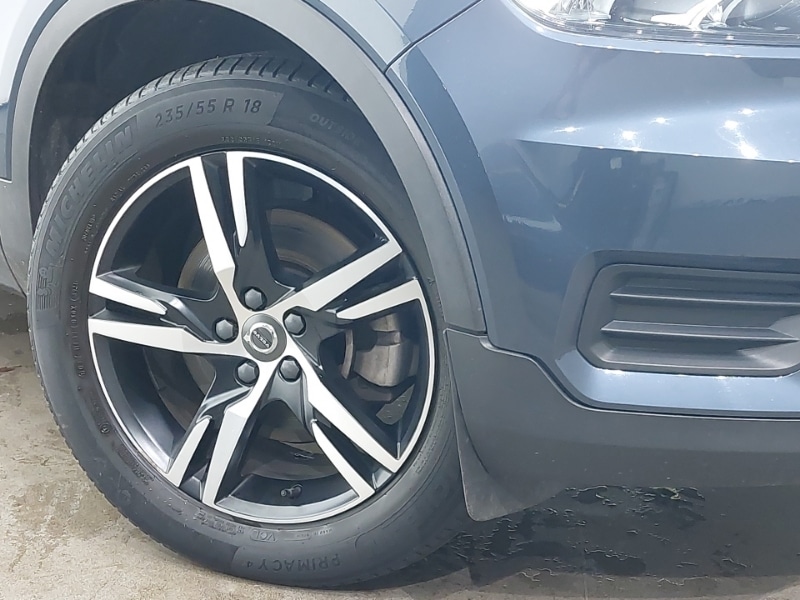 Used Volvo XC40 2021 for sale - 76911789: Photo 9