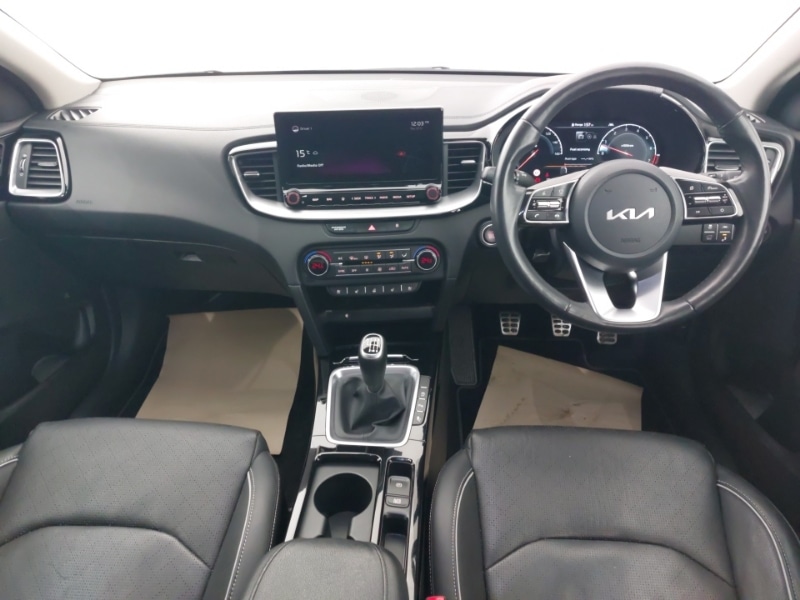 Used Kia XCeed 2022 for sale - 76721861: Photo 2