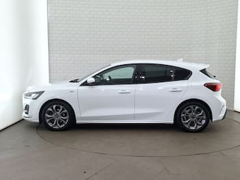 Used Ford Focus 2023 for sale - 79641994: Photo