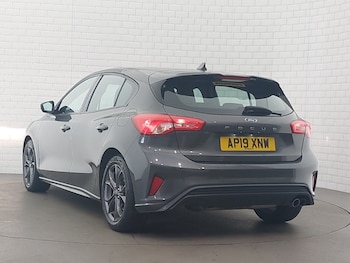 Used Ford Focus 2019 for sale - 75595310: Photo