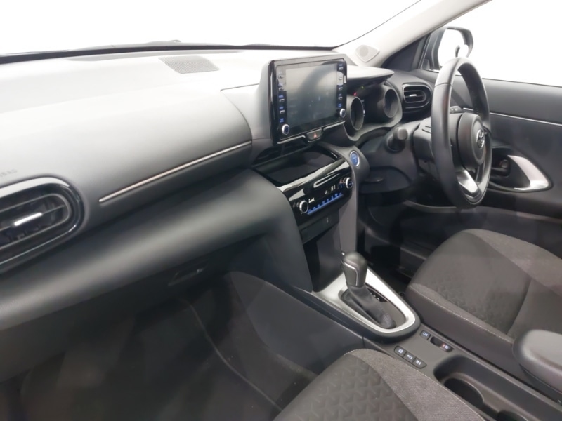 Used Toyota Yaris Cross 2023 for sale - 77716883: Photo 5