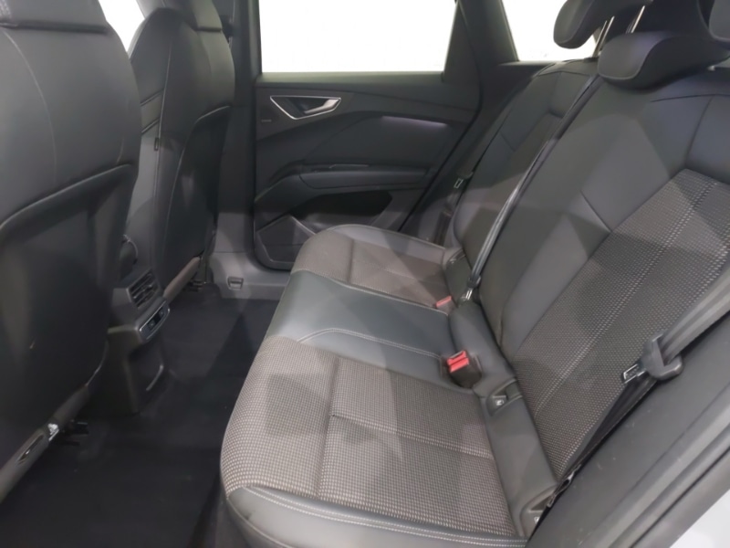 Used Audi Q4 e-tron 2023 for sale - 78133007: Photo 6