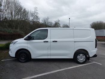 Used Ford Transit Custom 2024 for sale - 78940746: Photo
