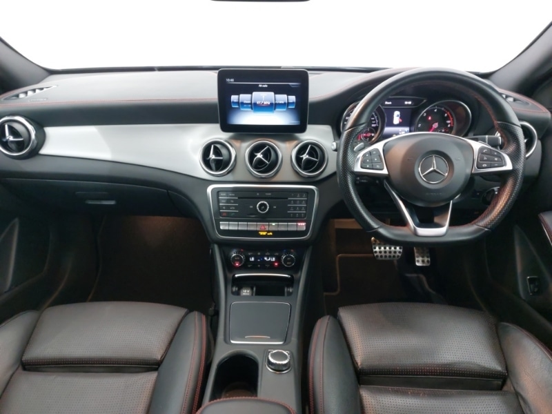 Used Mercedes-Benz GLA 2018 for sale - 77964465: Photo 2