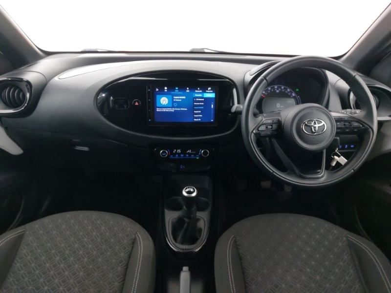 Used Toyota Aygo X 2024 for sale - 77265052: Photo 2