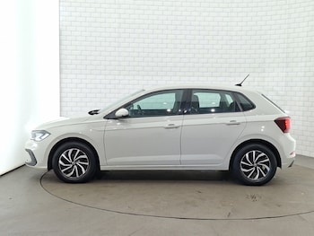 Used Volkswagen Polo 2023 for sale - 79538623: Photo
