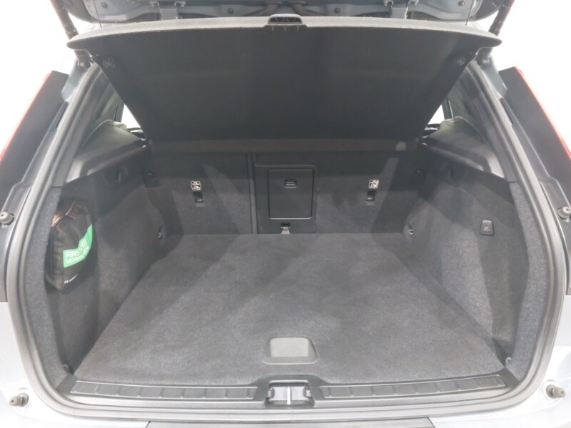 Used Volvo XC40 2022 for sale - 78040824: Photo 8