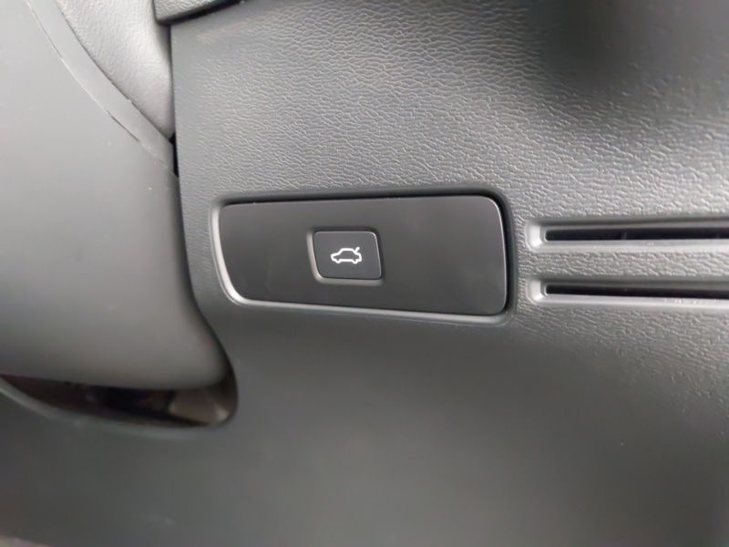 Used Volvo XC40 2024 for sale - 77004834: Photo 10