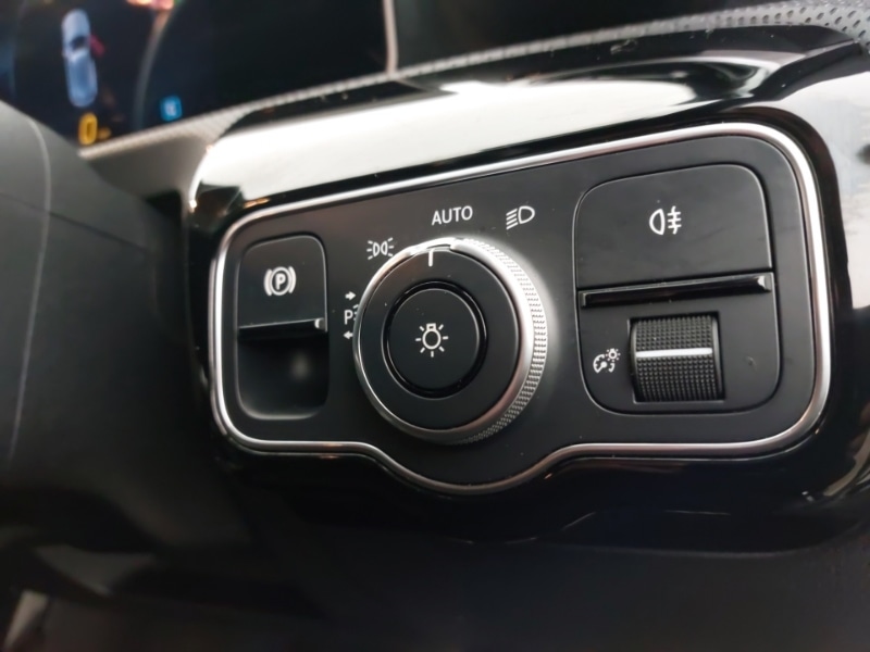 Used Mercedes-Benz A-Class 2020 for sale - 76369653: Photo 10