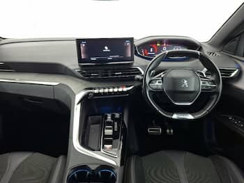 Used Peugeot 5008 2023 for sale - 79561951: Photo