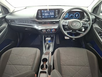 Used Hyundai BAYON 2024 for sale - 79139050: Photo