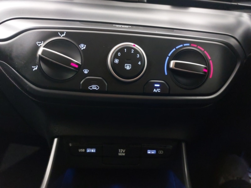 Used Hyundai BAYON 2023 for sale - 76860618: Photo 17