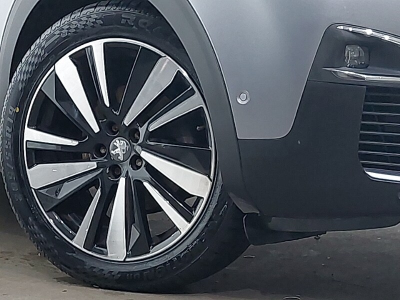 Used Peugeot 5008 2018 for sale - 76816162: Photo 9