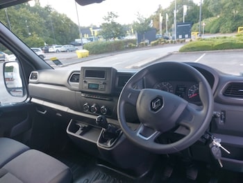 Used Renault Master 2023 for sale - 75576172: Photo